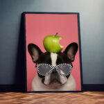 Coole Französische Bulldogge mit Apfel Kunstdruck Poster Bild zum Einrahmen Exklusive Wandkunst für Wohnzimmer, Schlafzimmer