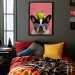 Coole Französische Bulldogge mit Apfel Kunstdruck Poster Bild zum Einrahmen Exklusive Wandkunst für Wohnzimmer, Schlafzimmer – Bild 3