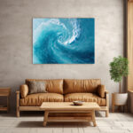 Spiralförmige Meereswelle in sattem Türkis und Tiefblau aus der Draufsicht – Bild 3