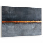 Minimalistisches Ölgemälde mit einzelnem goldenen Streifen auf dunkelgrauem strukturiertem Hintergrund