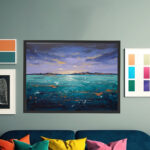 Expressionistisches Meeresgemälde mit türkisem Wasser, dramatischem Abendhimmel und Goldakzenten – Bild 6