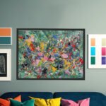 Expressives Action-Painting mit bunten Farbspritzern und gestischen Pinselspuren auf türkisem Grund – Bild 6