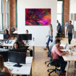 Wirbelnde Farbsymphonie in Pink, Magenta und Türkis als leuchtende abstrakte Bewegungskomposition – Bild 5