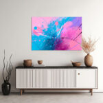 Freies Farbspiel in Pink und Blau mit Spritzern und geschwungenen Linien auf hellem Hintergrund – Bild 2