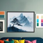 Dramatische Bergspitzen mit Kiefernsilhouette in tiefem Indigoblau und Morgendunst – Bild 6