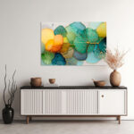 Fließende Alkoholtinte-Blütenkomposition in Teal, Mintgrün und Goldgelb auf hellem Hintergrund – Bild 2