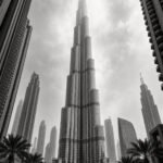 Burj Khalifa über der Stadt